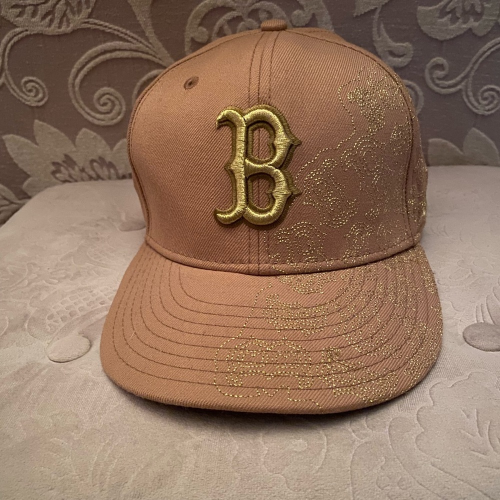 New Era 59Fifty 7 3/8 Inch Red Sox Hat